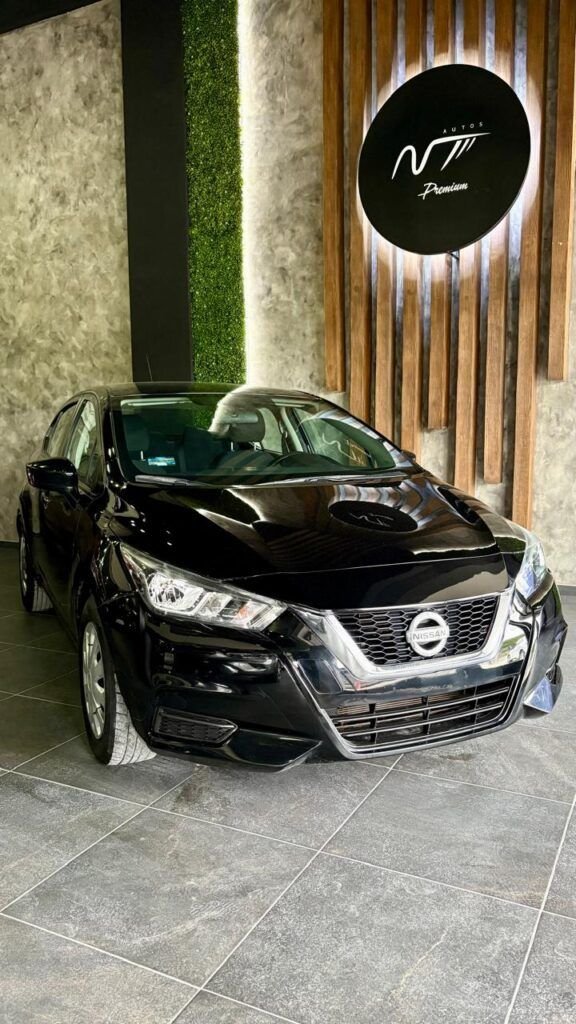 NISSAN VERSA